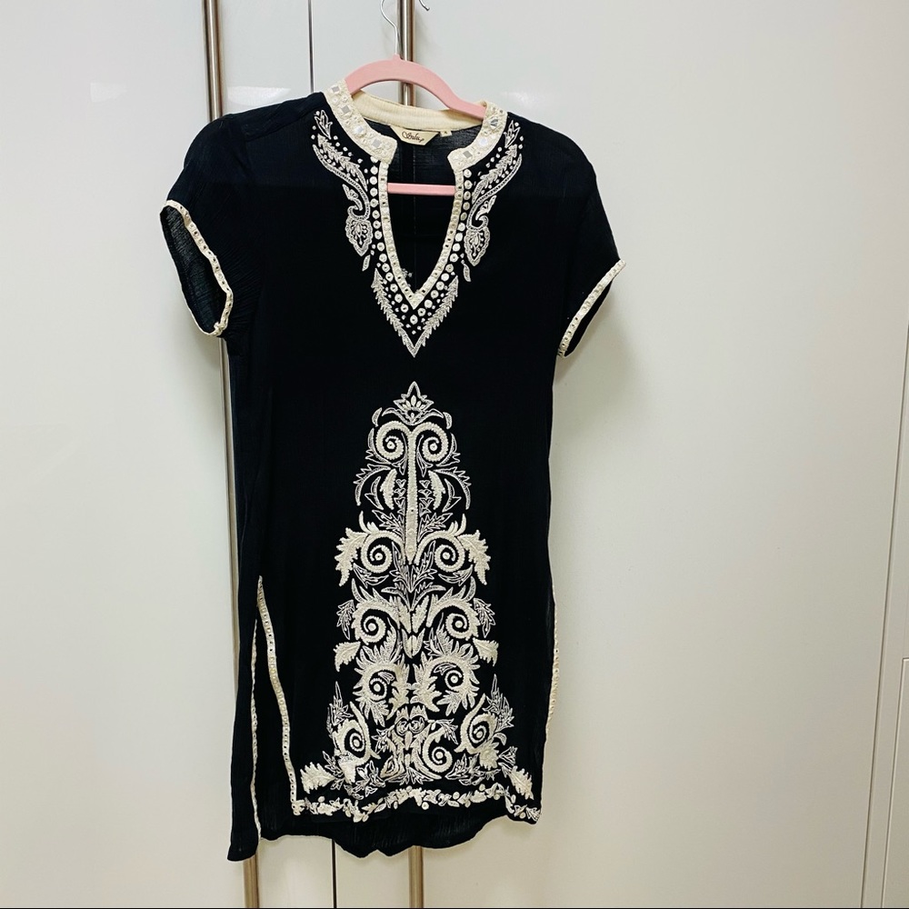 Sulu Beach Coverup Sz 4/Small Embroidery Beadwork